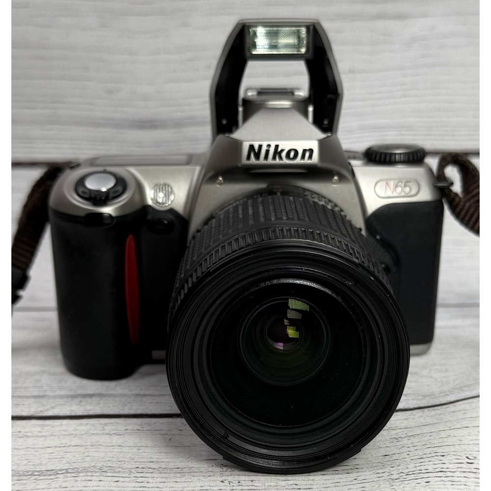 Nikon N65 35mm SLR Film Camera with AF Nikkor 28-80mm f/3.5-5.6 D Lens Silver